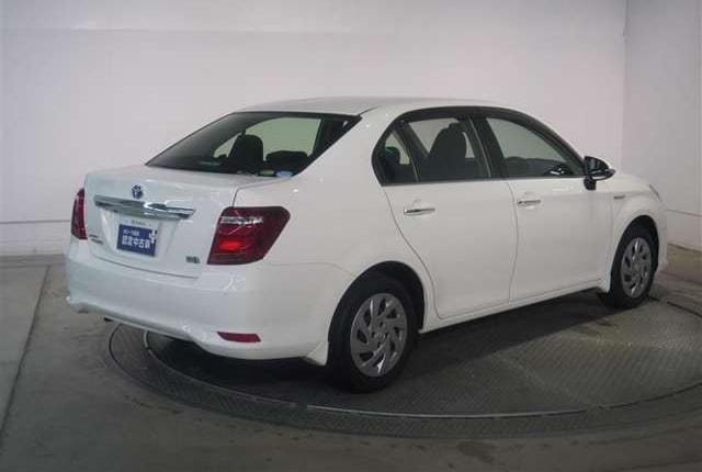 Corolla Axio