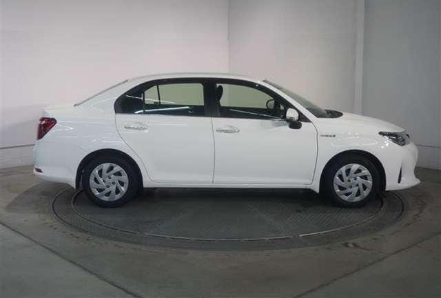 Corolla Axio