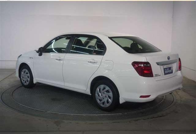 Corolla Axio